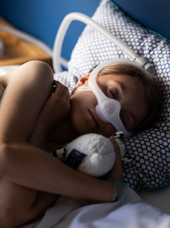 Obstructive sleep apnea in children - sleeping patient (girl) 1