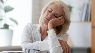 Woman deprived from good sleep